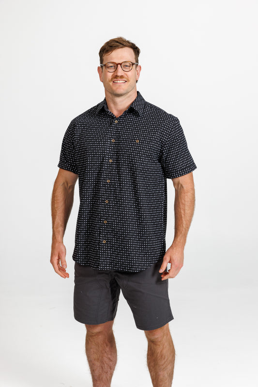 Lichfield - Lifestyle Short Sleeved Shirt - Black Geo Print