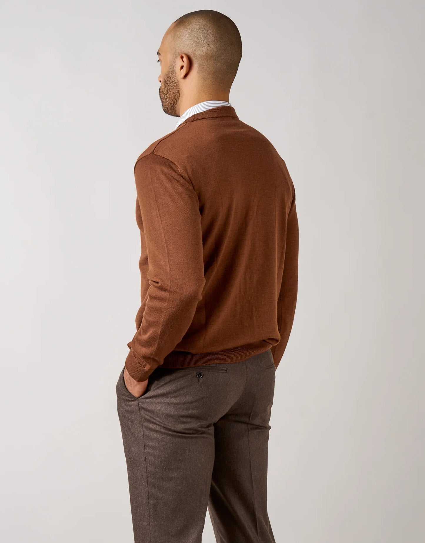 Rembrandt - Naseby Crew Neck Sweater - Tawny Brown